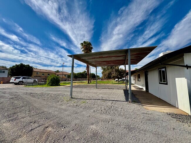 Building Photo - 17220 E Desert Ln