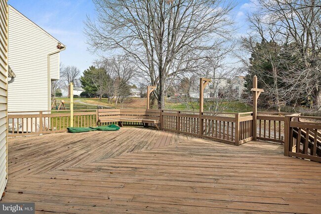 Building Photo - 20657 Anndyke Way