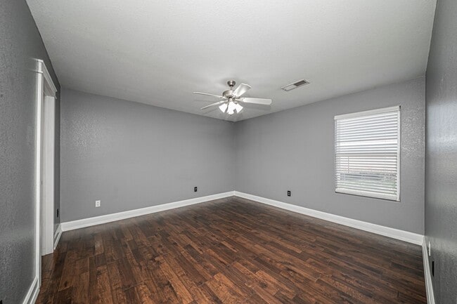 Building Photo - Please View 3D Virtual Walk-Through Before Scheduling a Showing