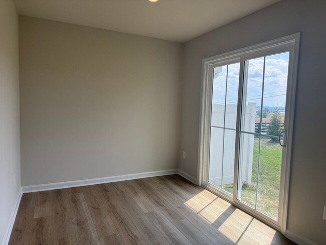 Building Photo - 3488 Marble Lp