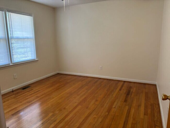 Building Photo - 7522 Decatur Dr