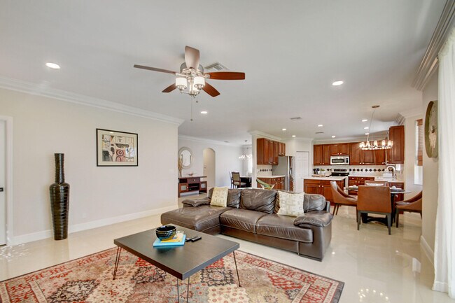 Building Photo - 4006 Bahia Isle Cir
