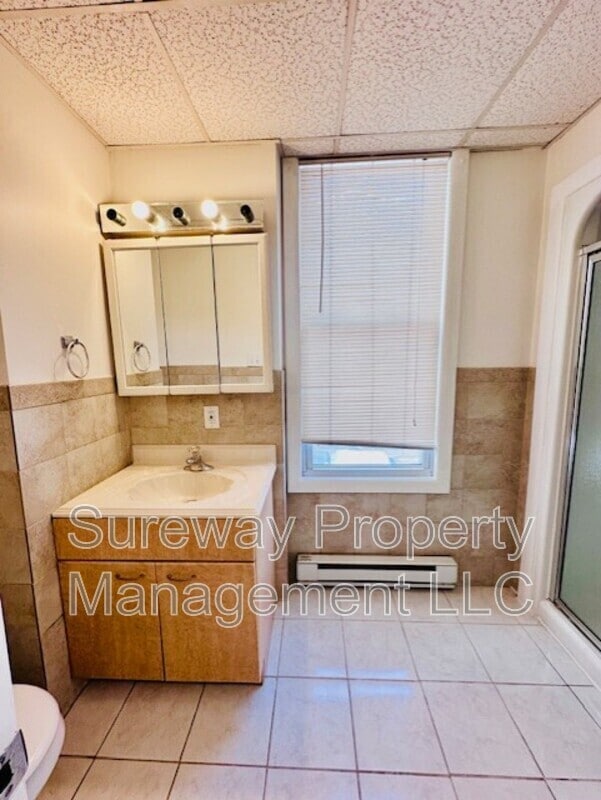 Building Photo - 270 W 2nd St