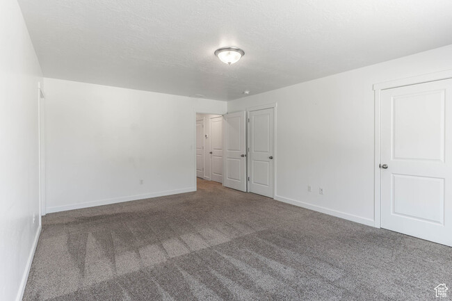 Building Photo - 1848 S 410 W