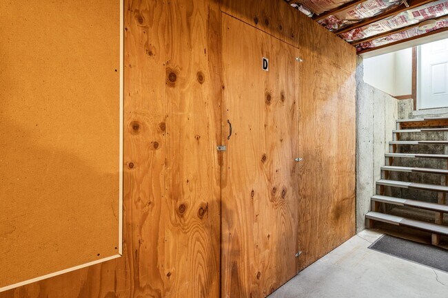 Building Photo - 1145 Hayward St