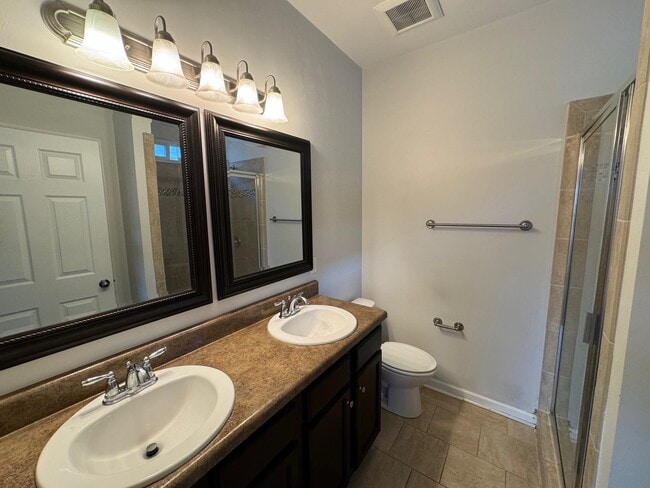 Building Photo - 603 Brooke Hampton Dr