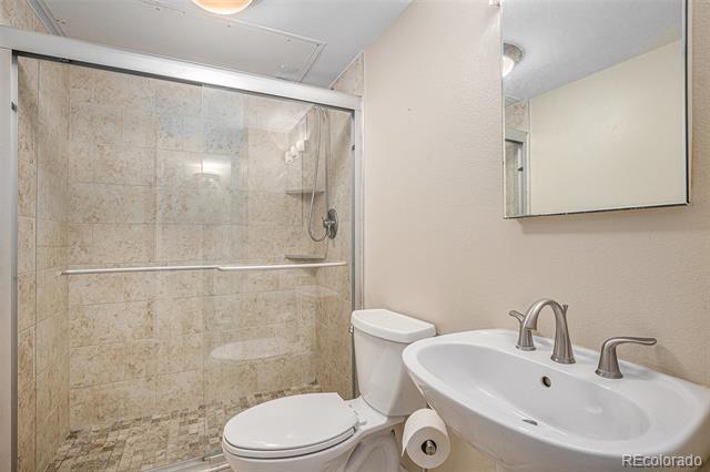 Building Photo - 1020 15th St