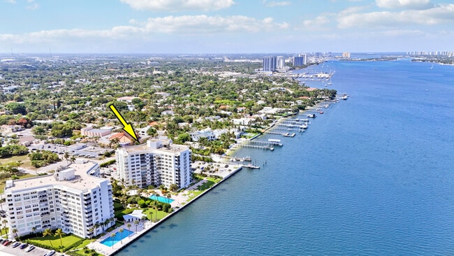 Building Photo - 2800 N Flagler Dr
