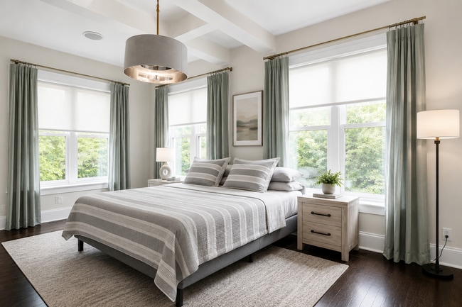 Building Photo - Modern Luxury Living in the Heart of Victorian Village