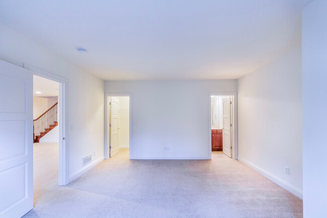 Building Photo - 1991 Chesterfield Ridge Cir