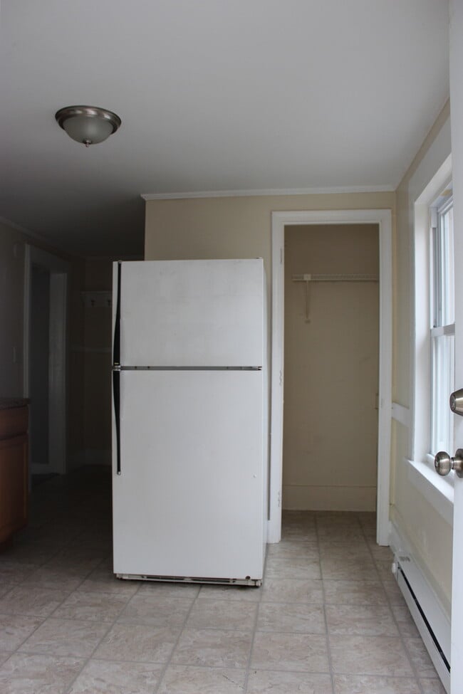 Building Photo - 4 Winter St