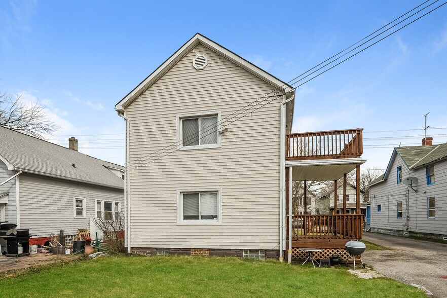 Building Photo - 1321 Buhrer Ave