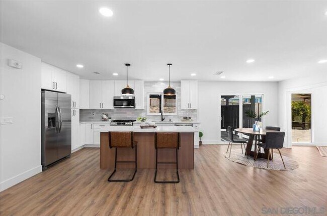 Building Photo - 16409 Sarape Dr