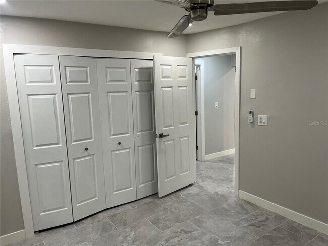 Building Photo - 1605 Pass a Grille Way