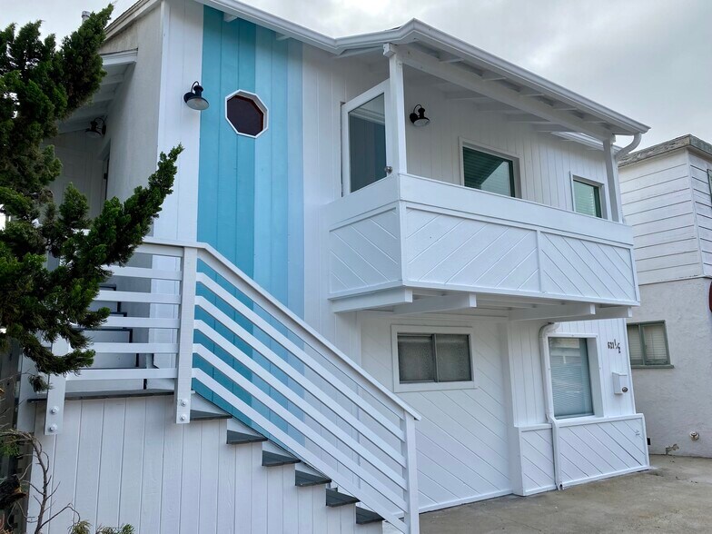 Building Photo - 621 Manhattan Avenue