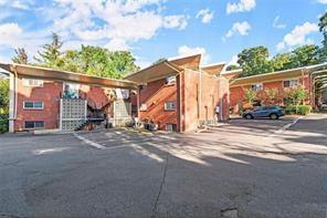 Building Photo - 1822 N Rock Springs Rd NE