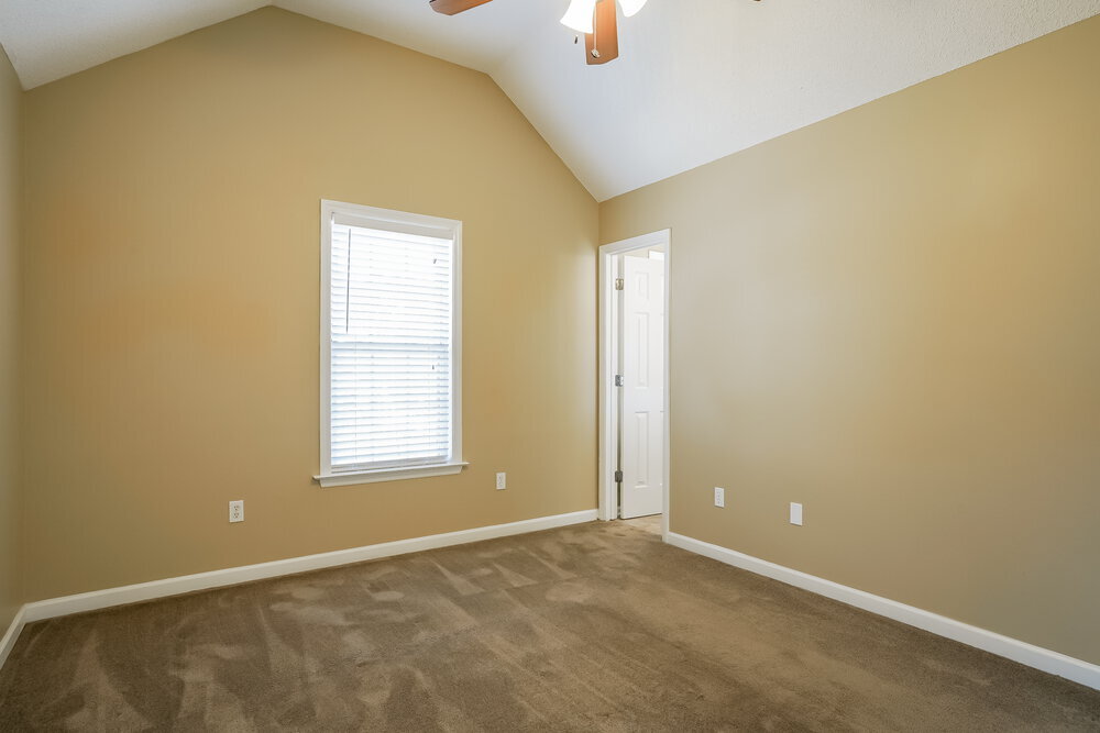 Building Photo - 2517 Dandridge Dr