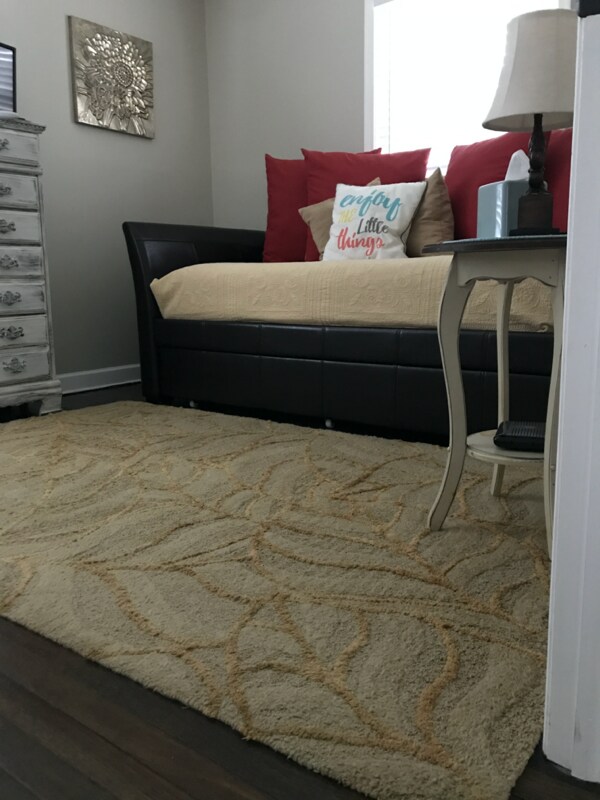 Building Photo - 345 Barbara St