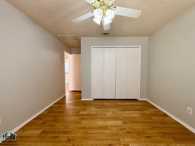 Building Photo - 5230 Gawain Dr