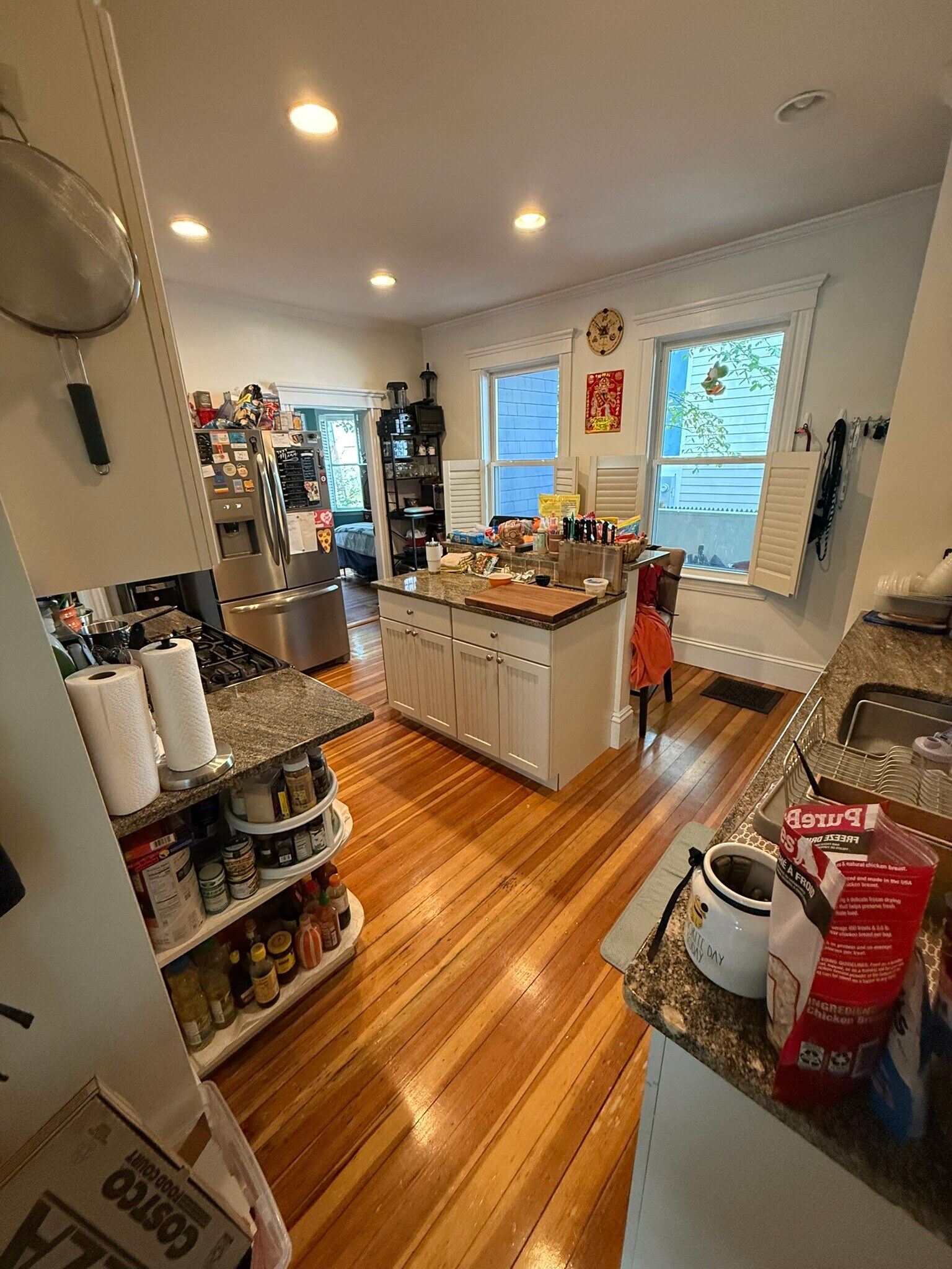 Kitchen - 85 Clifton St