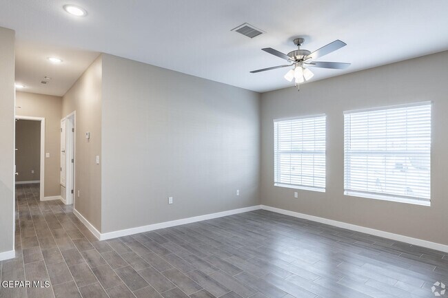 Building Photo - 9779 McCombs St