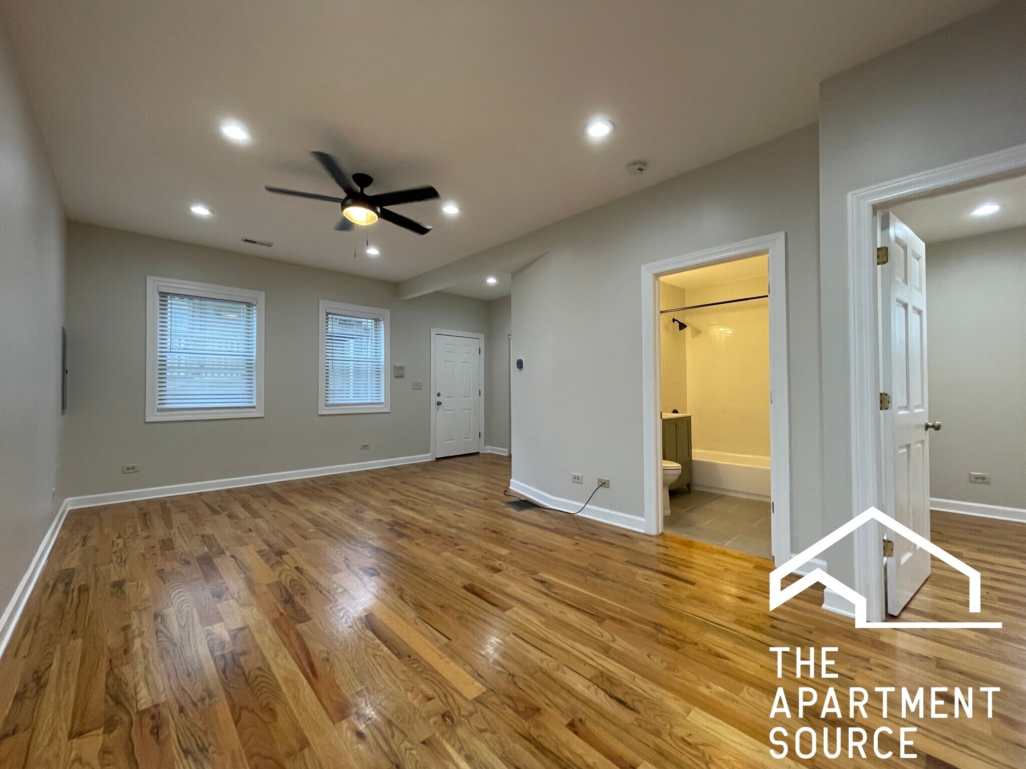 Building Photo - 3606 W Cortland St