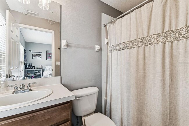 Building Photo - 2503 Middleton Grove Dr