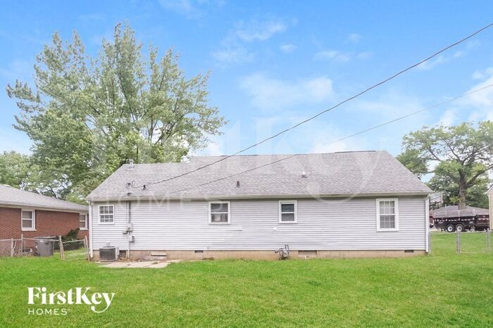 Building Photo - 35 Lauck Ln
