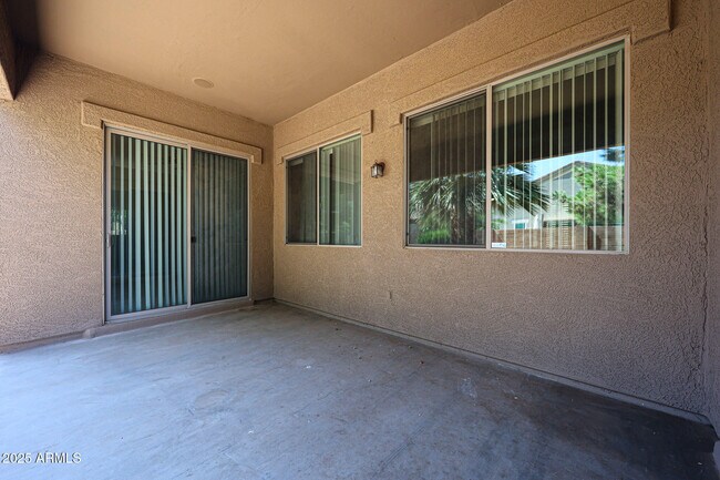 Building Photo - 3454 E Sparrow Pl