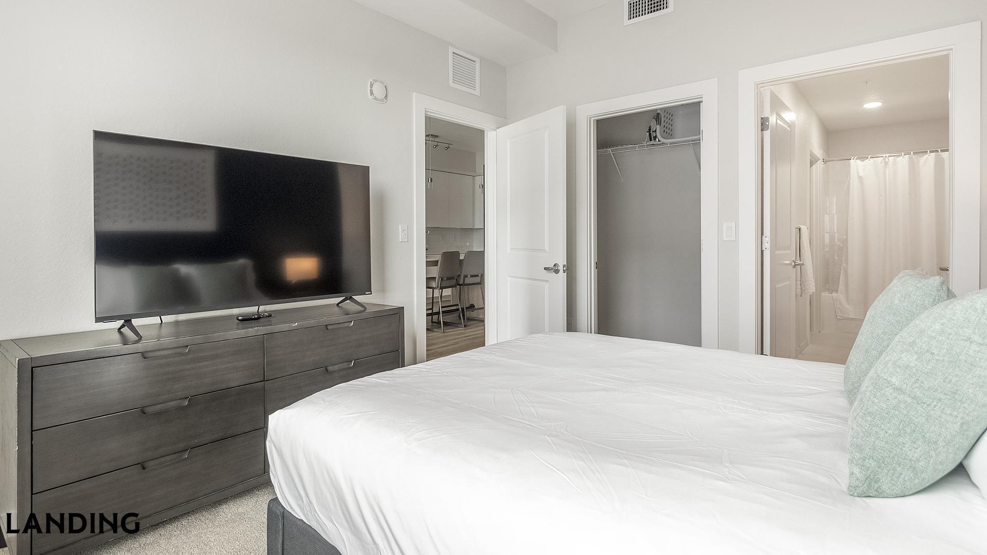 Building Photo - 4341 34th St S