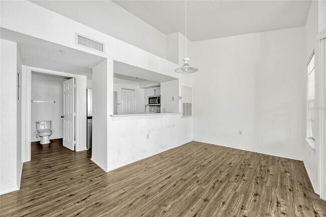 Building Photo - Midtown Terrace