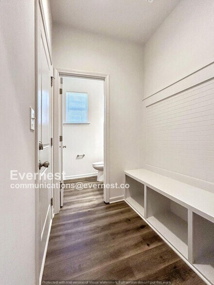 Building Photo - 1221 Marble St