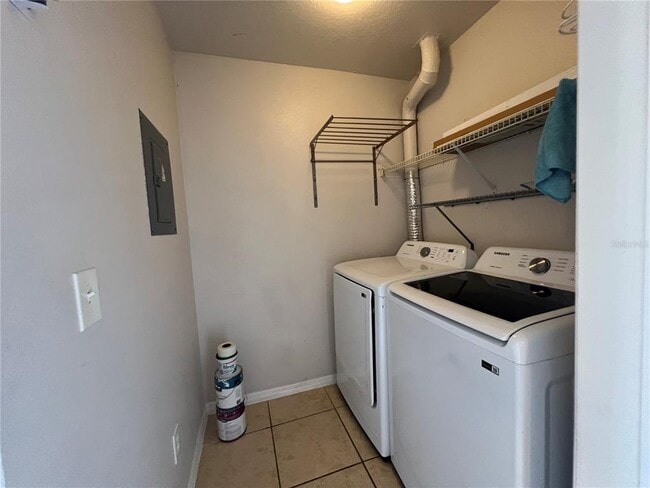 Building Photo - 7320 Westpointe Blvd