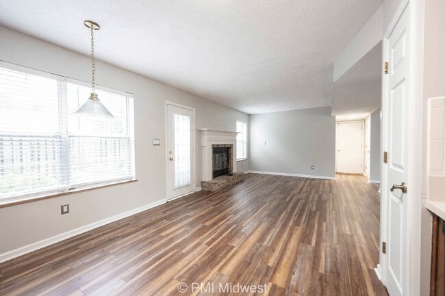 Building Photo - 860 Sable Ridge Dr