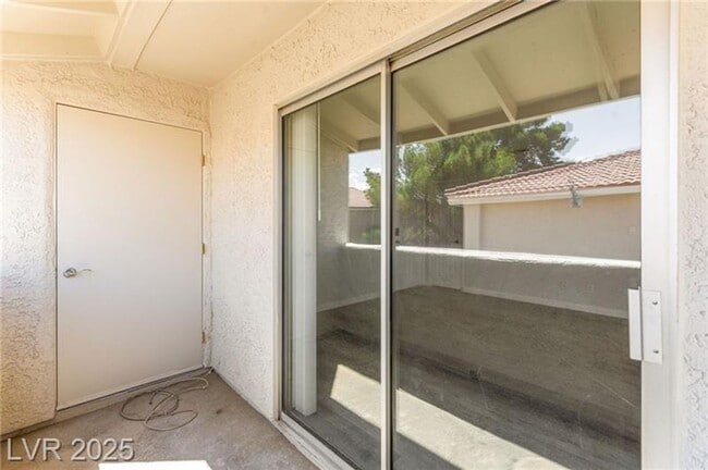 Building Photo - Stylish 2 Bedroom Condo in 89145