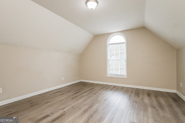 Building Photo - 12063 Harbour Town Pkwy