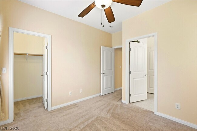 Building Photo - 2120 Turtle Beach Ave