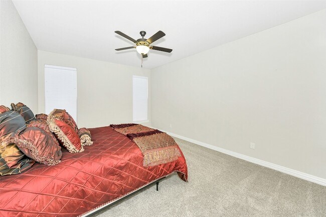 Building Photo - 185 Oyster Bay Ct