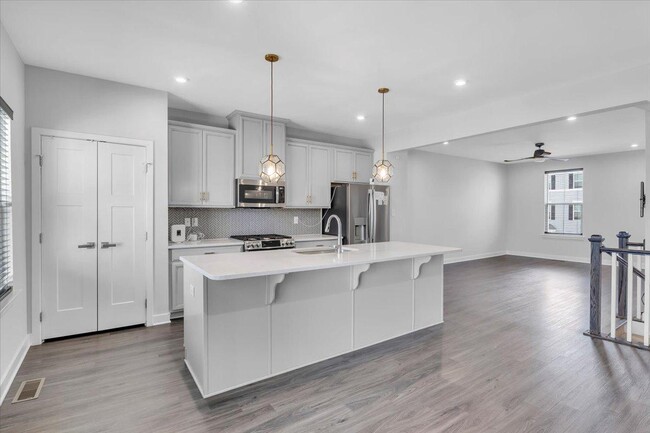 Building Photo - 97 Kohlmyer Dr