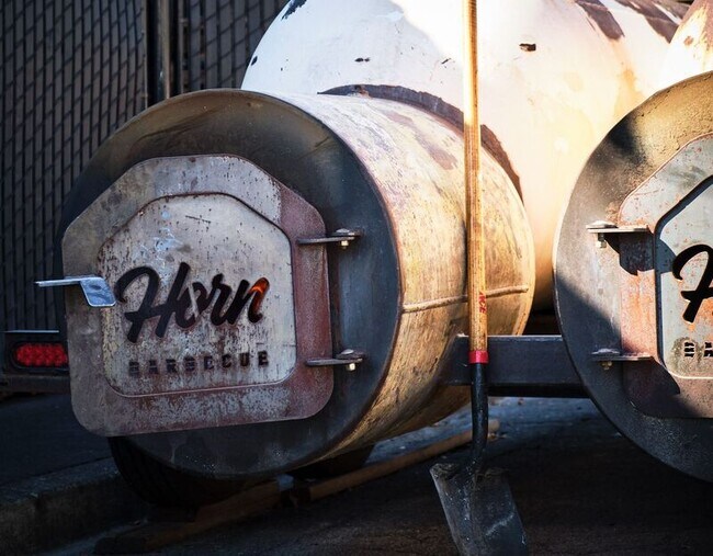 Building Photo - 1058 18th St