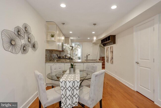 Building Photo - 43 Hanover Pl NW