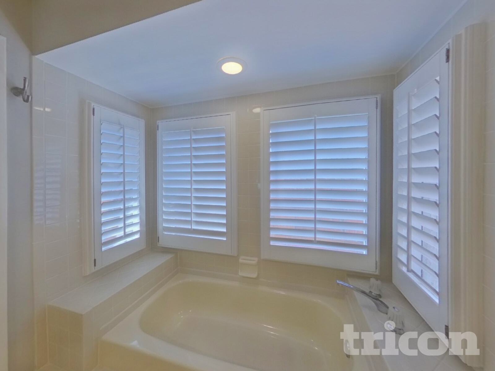 Building Photo - 15803 Hampton Village Dr