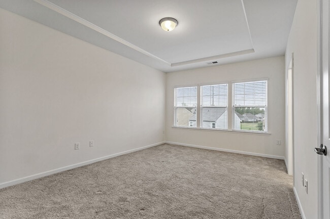 Building Photo - 1928 Austin Ridge Pky