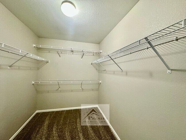 Building Photo - 4873 San Amels Way
