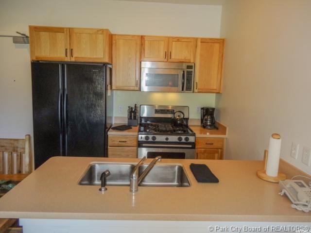 Building Photo - 1364 W Stillwater Dr