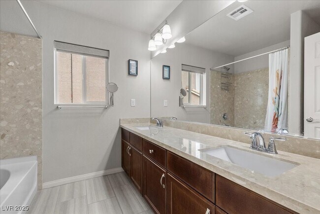Building Photo - 716 Eros Ct