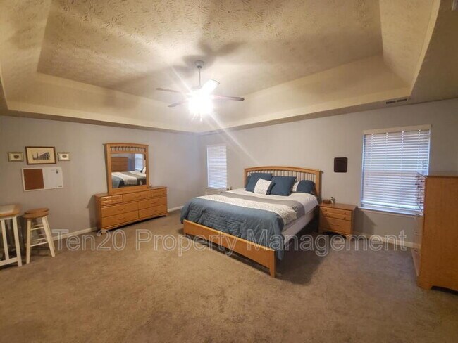 Building Photo - 35 Apache Trail