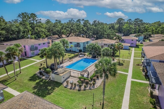 Building Photo - Serenity Place Central