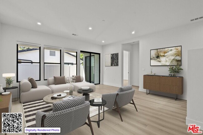 Building Photo - 521-519 N Martel Ave