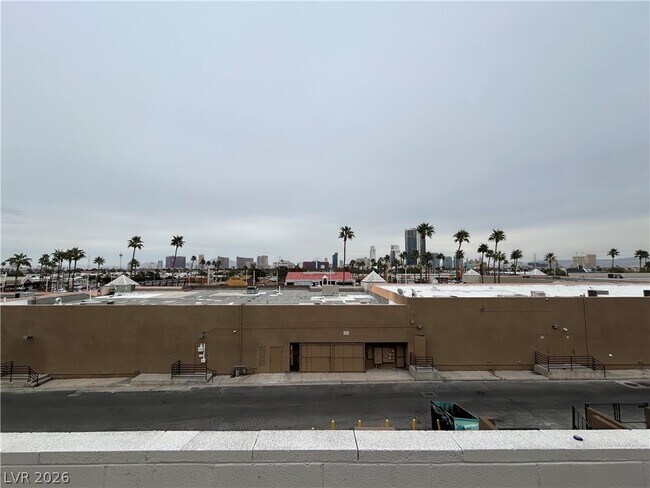 Building Photo - 3988 Delos Dr